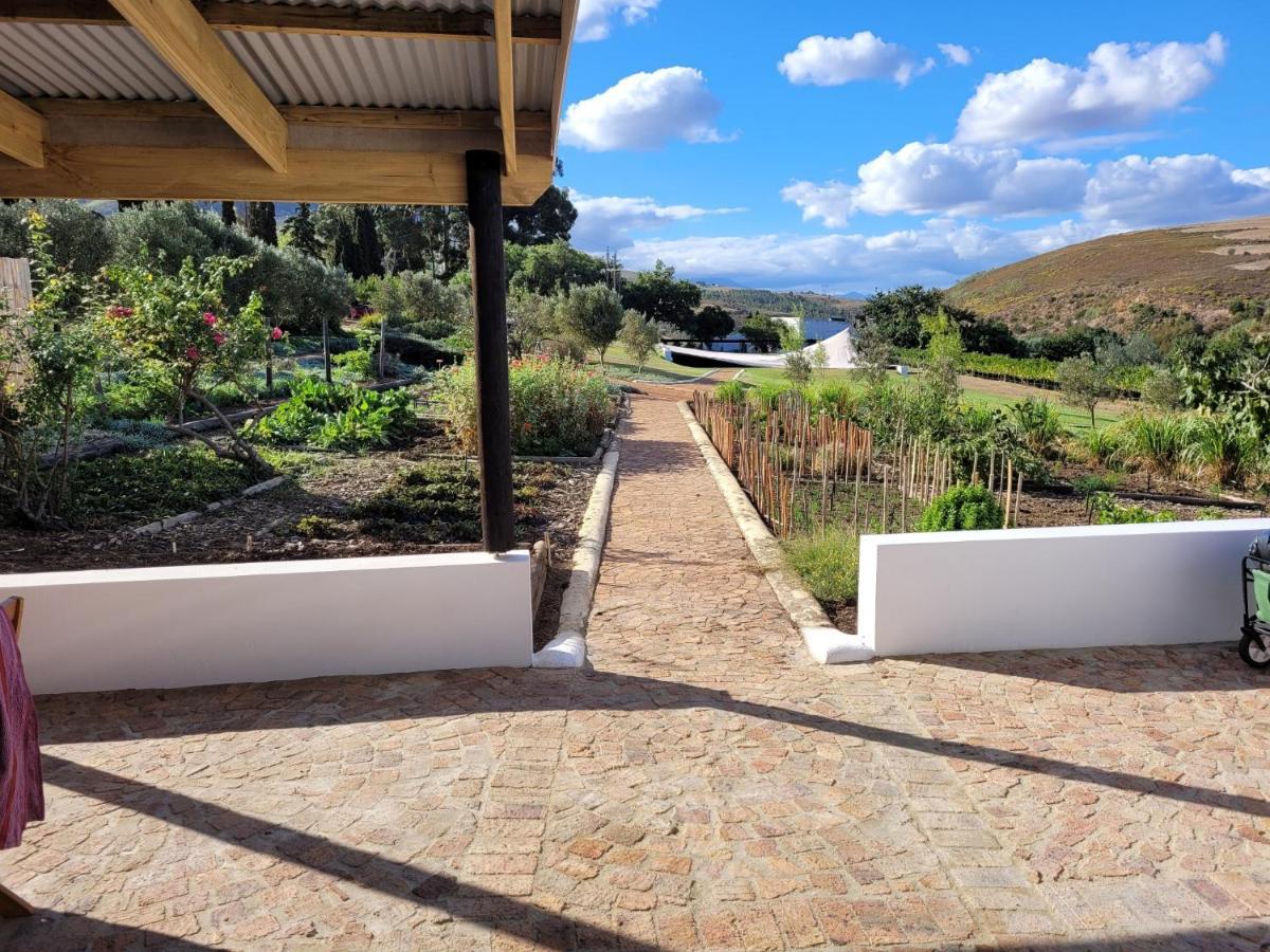 Beaumont Family Wines Villa Botrivier Exterior photo
